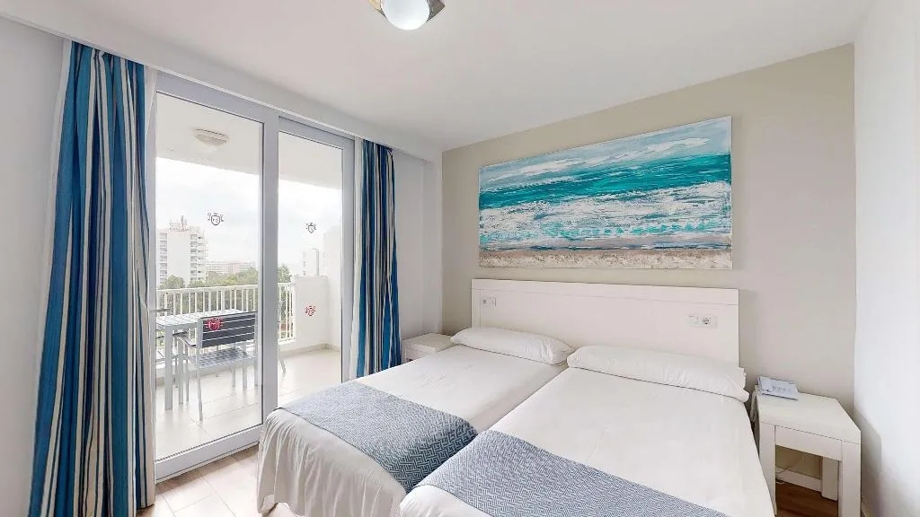 Room, HYB Eurocalas, Majorca