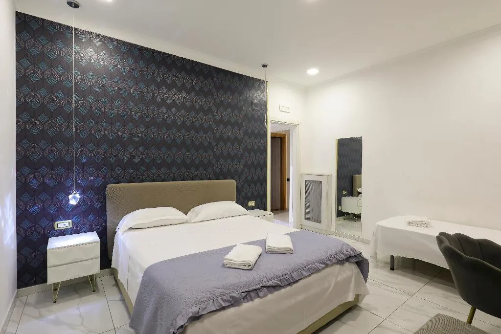 TRIPLE COMFORT Room, La Pace, Naples