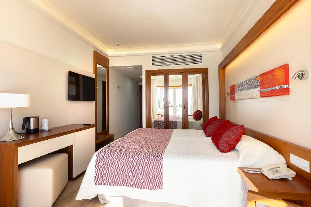 Double or Twin ECONOMY Room, Hipotels La Geria, Lanzarote