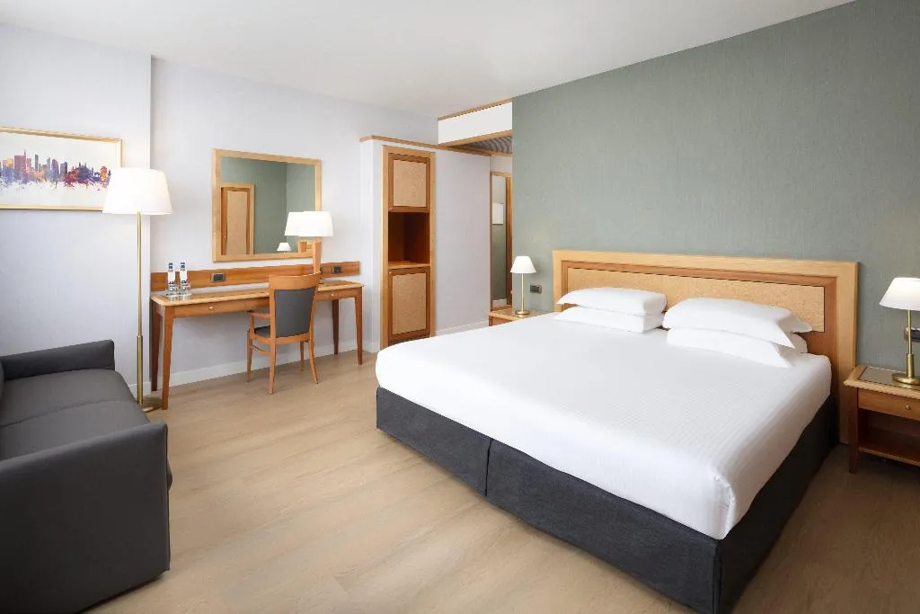 Room STANDARD Room, Crowne Plaza Milan Linate, Milan