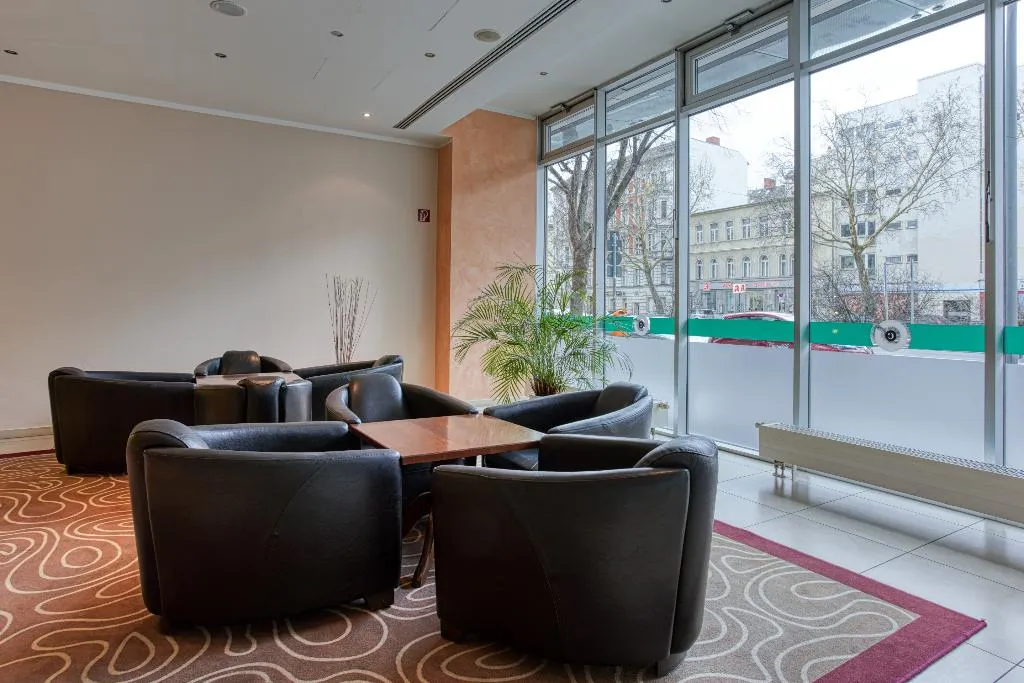 Lobby, Titanic Comfort Kurfuerstendamm, Berlin