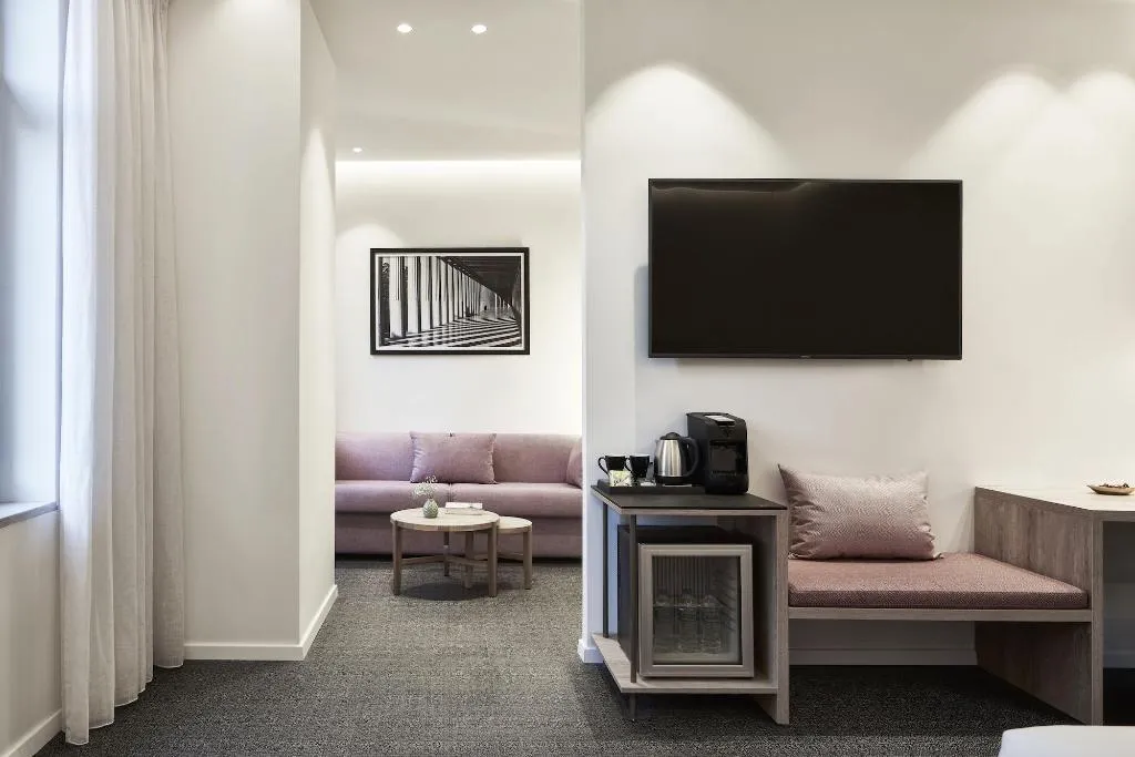 Room, NLH Monastiraki, Athens
