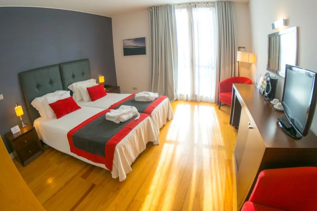 Room, Arts In Hotel Conde Carvalhal, Madeira