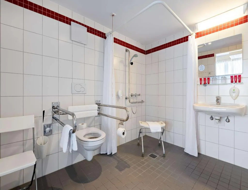 Room, Premier Inn Berlin City Süd, Berlin