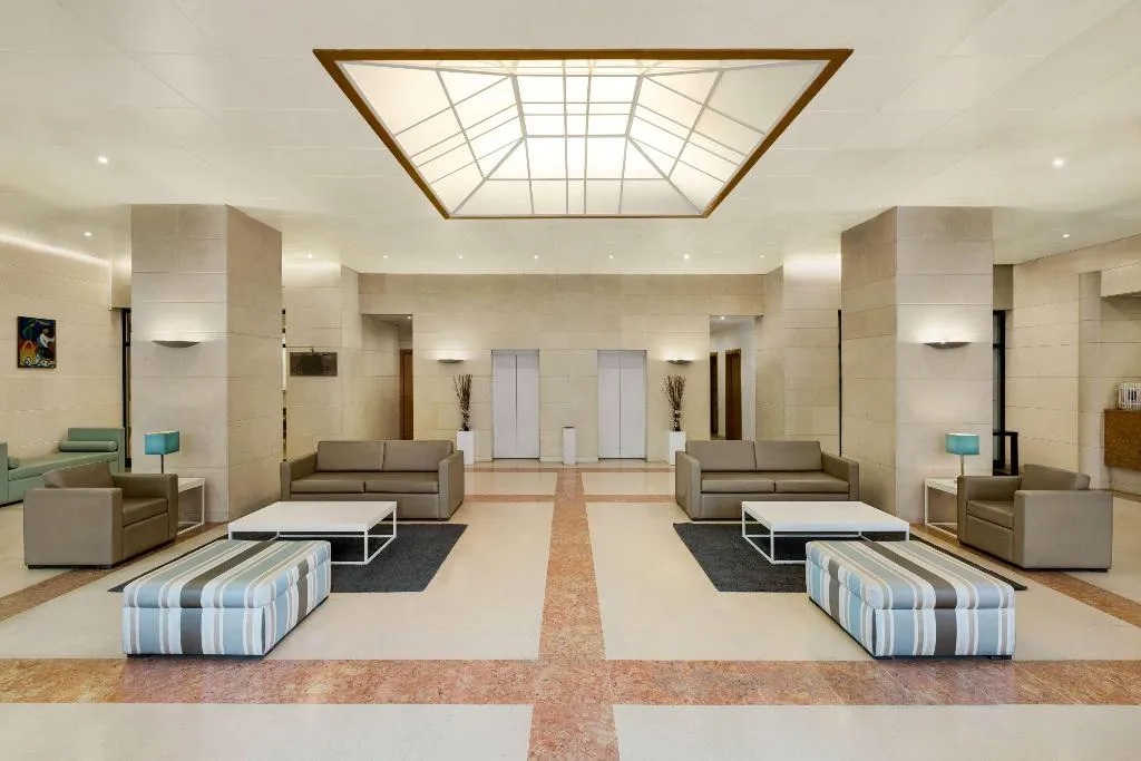 Lobby, TRYP Montijo Parque Hotel, Lisbon