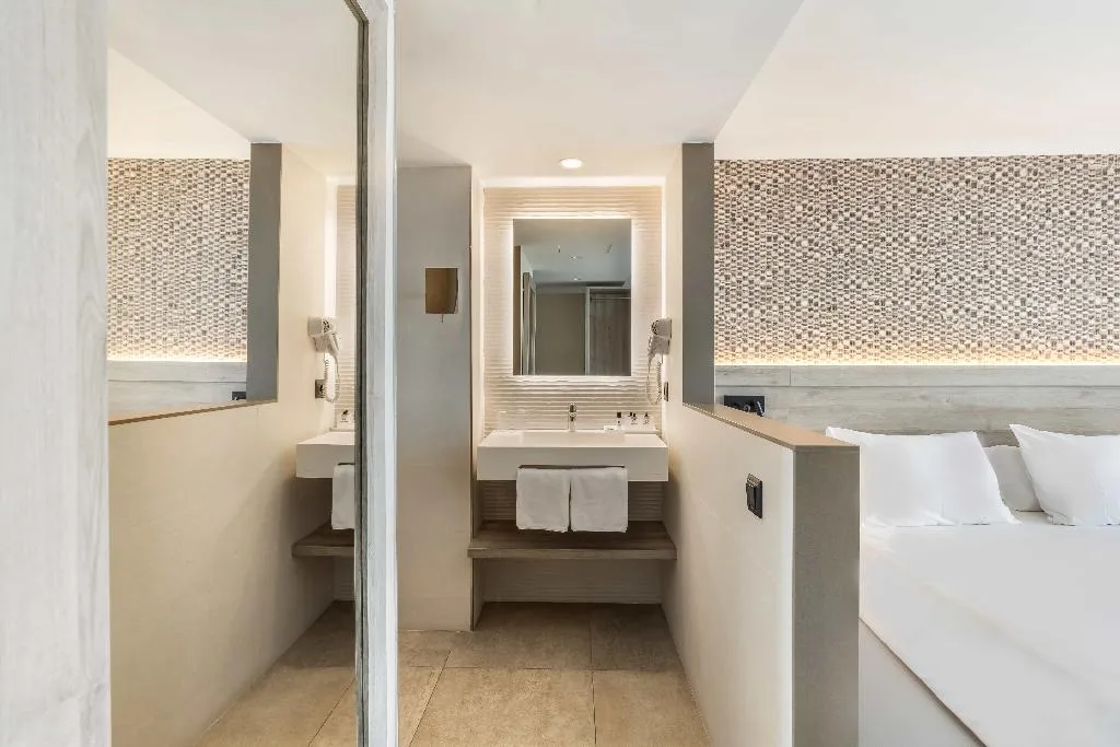 Room, Metropol Hotel, Costa Brava