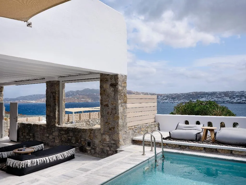 SUITE SEA VIEW WITH PRIVATE POOL Room, Mykonos No5, Mykonos