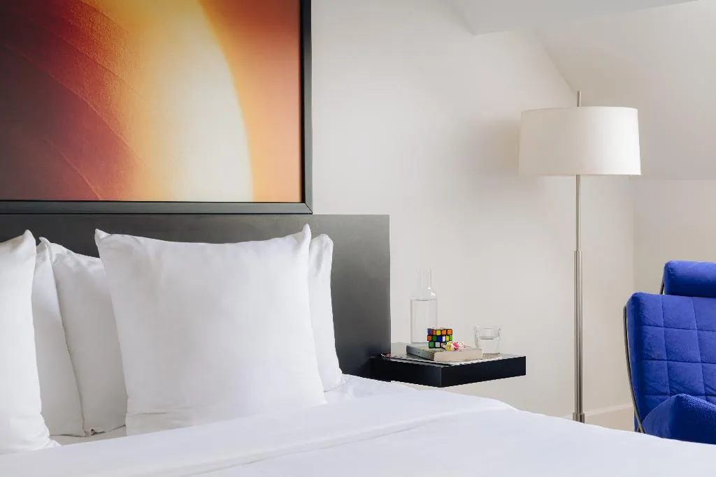 DOUBLE COMFORT Room, Leonardo Boutique Hotel Maastricht City Center, Amsterdam