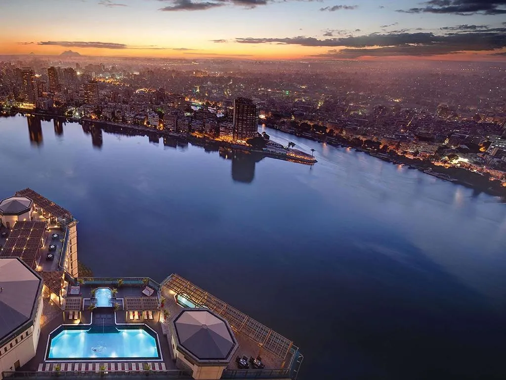 Pool, Fairmont Nile City, Cairo