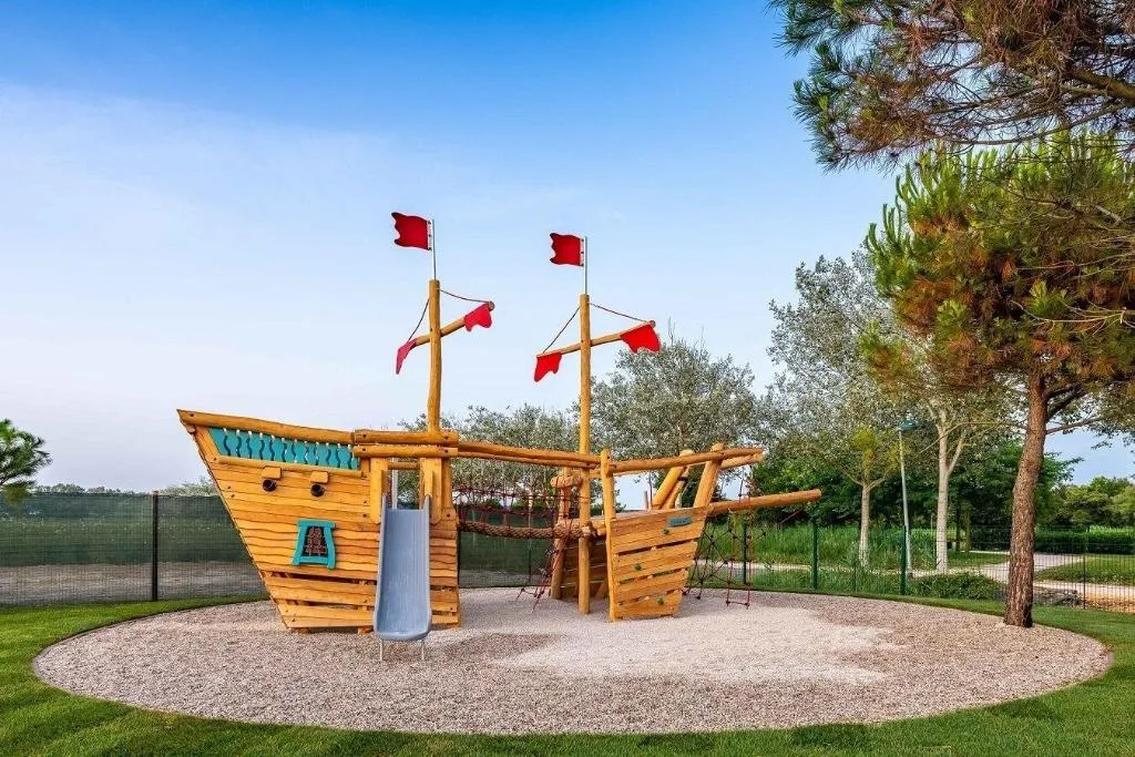General view, Pareus Beach Resort, Venice