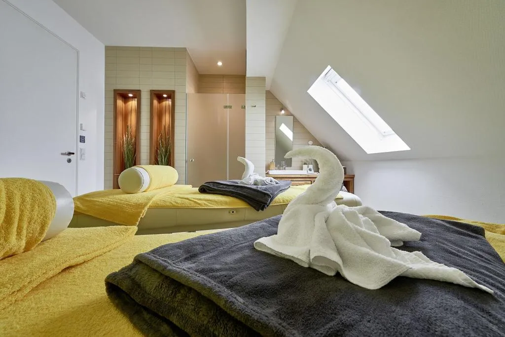 Sports and Entertainment, Devamli Hotel, Dalaman