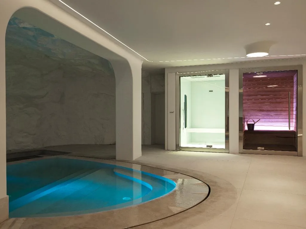 Sports and Entertainment, Lovia Mykonos, Mykonos