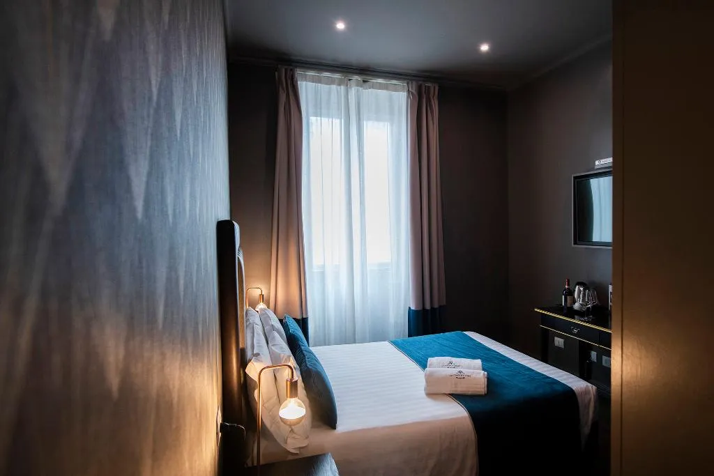 DOUBLE ECONOMY Room, Hotel 87 Eightyseven, Rome