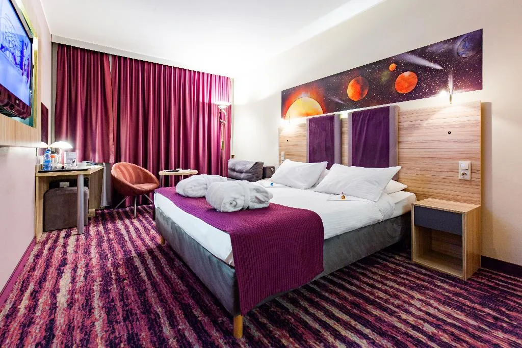DOUBLE BUSINESS Room, Galaxy, Krakow