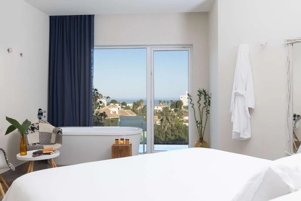 DOUBLE SINGLE USE DELUXE SEA VIEW Room, Higueron Hotel Malaga Curio collection by HILTON, Costa Del Sol