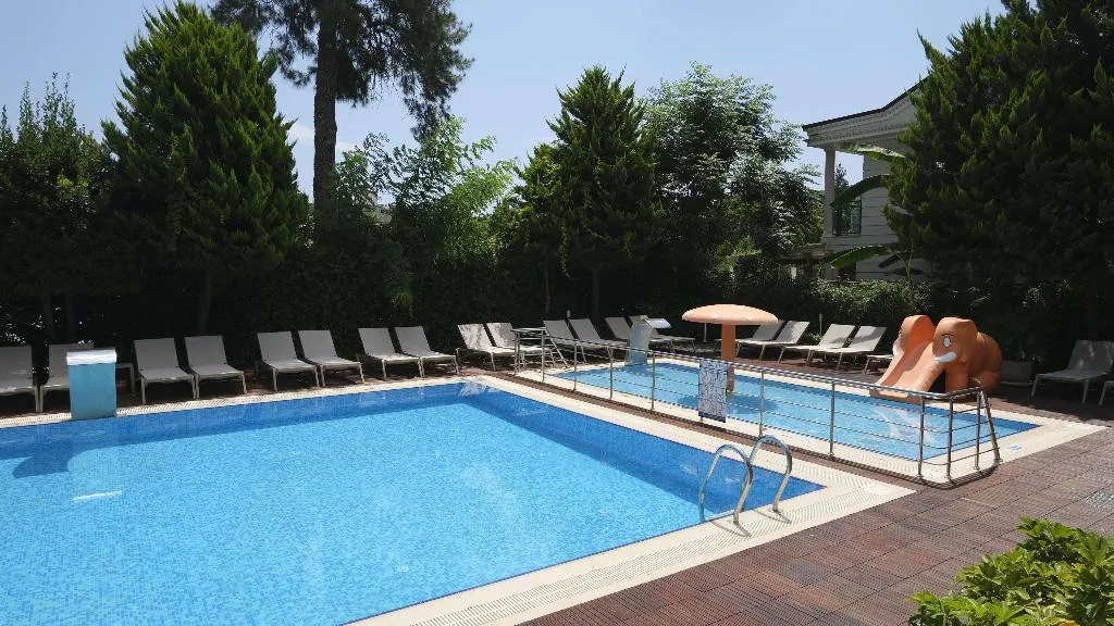 Pool, Ambassador Plaza Hotel, Antalya