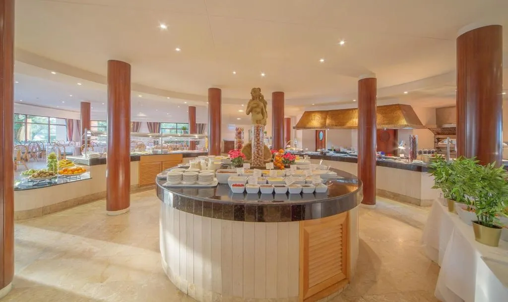 Restaurant, PortBlue Club Pollentia Resort & Spa, Majorca