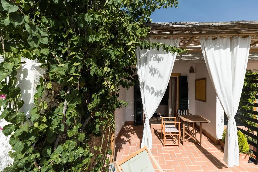 DOUBLE WITH TERRACE Room, Llucatx Menorca, Menorca