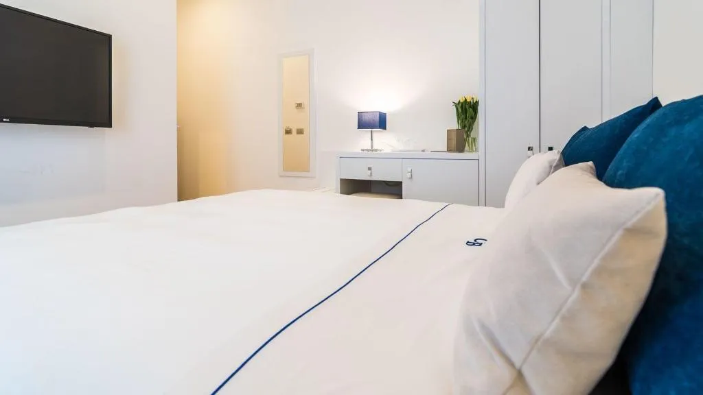 Room, Cafe Bleu Relais, Alghero
