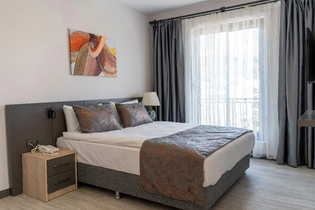 SUITE ONE BEDROOM ONE BATHROOM Room, Irenic Hotel, Antalya