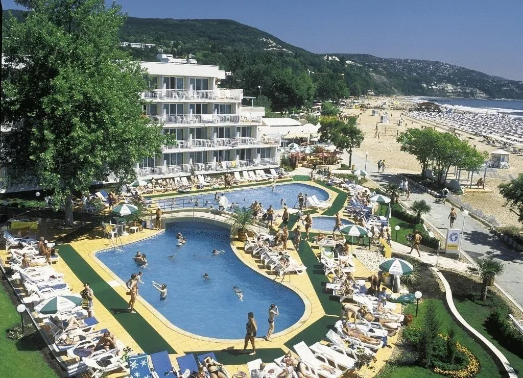Sports and Entertainment, Kaliopa, Varna