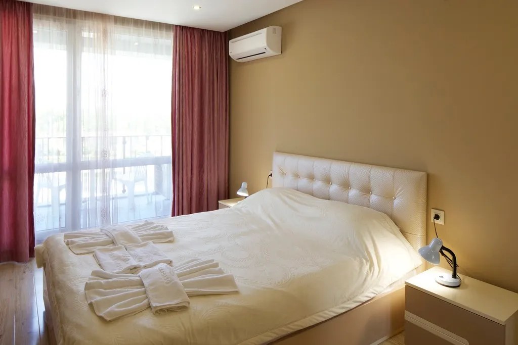 Room, Paradiso Apartcomplex, Bourgas