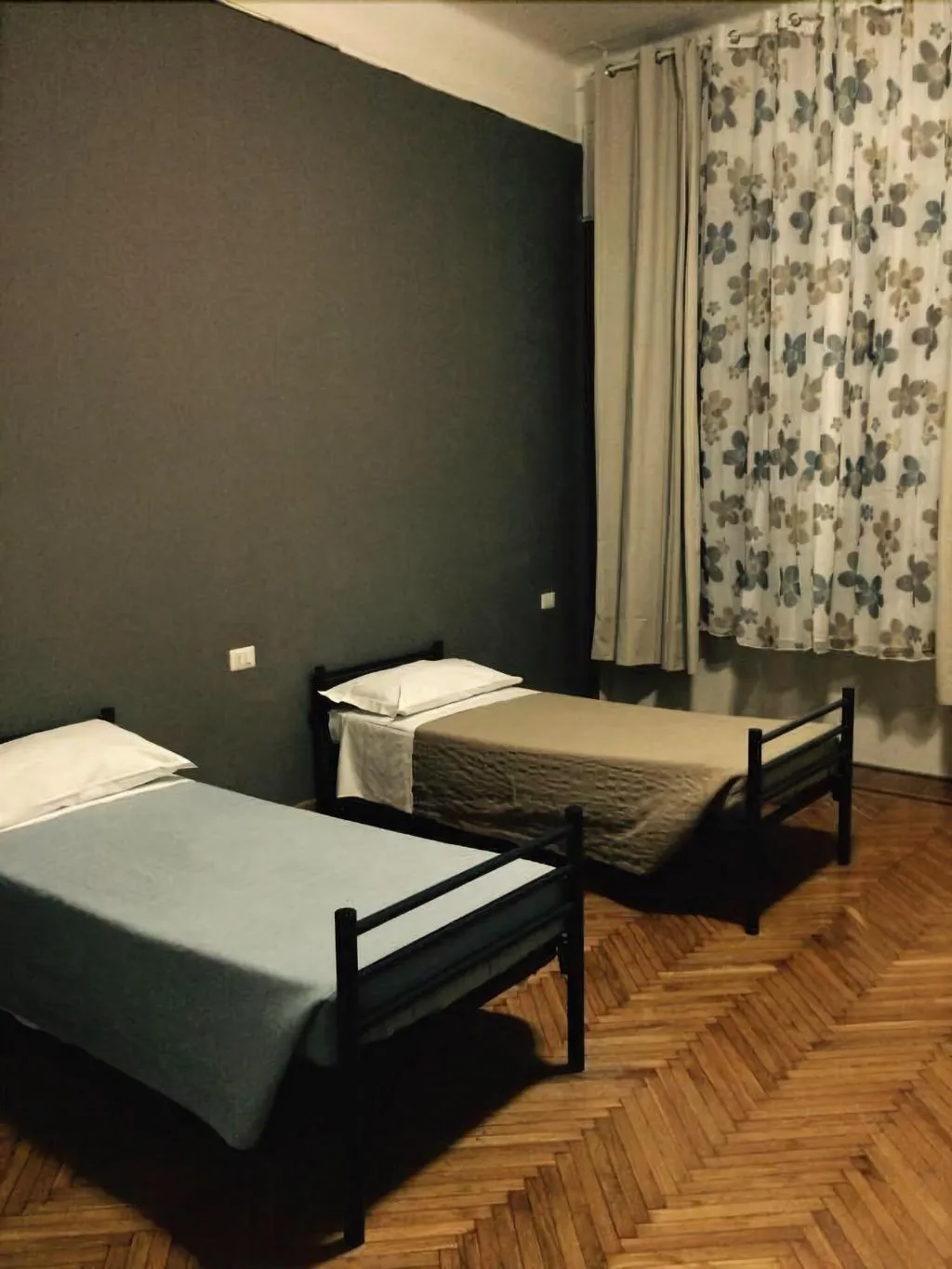 Room, B&B Residenza Paradiso, Milan