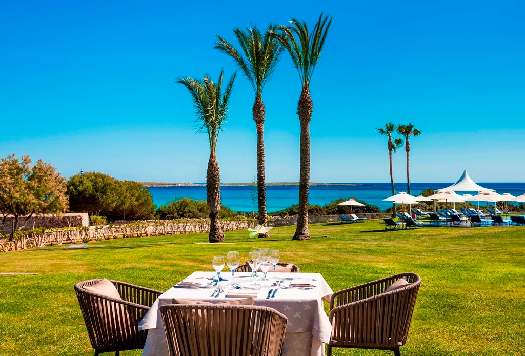 Restaurant, Insotel Punta Prima Prestige Suites & Spa, Menorca