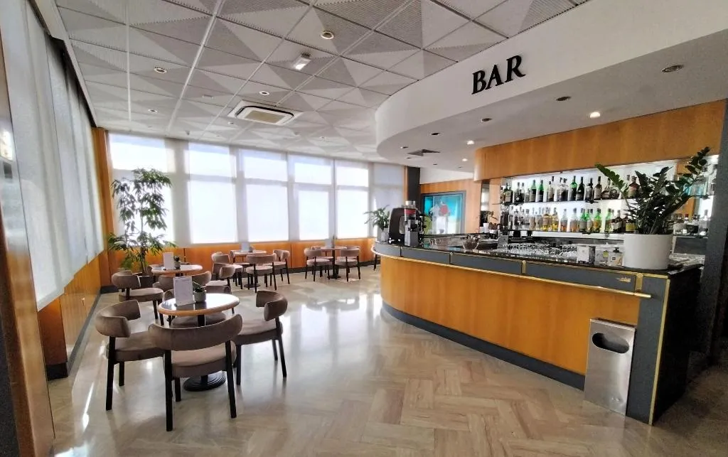 Bar, Minerva, Florence
