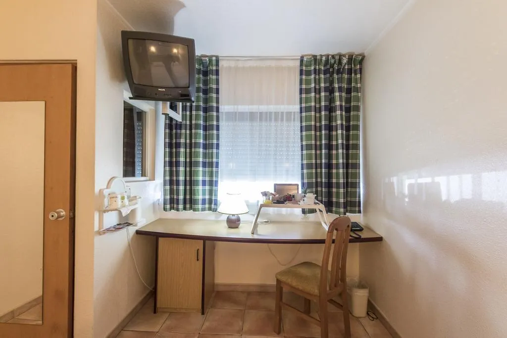DOUBLE STANDARD Room, Campanile Setubal, Lisbon