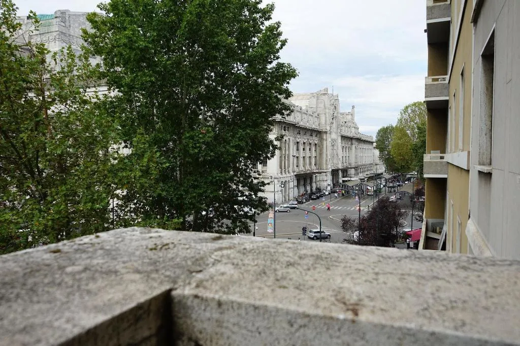 General view, Ilgiramondo, Milan