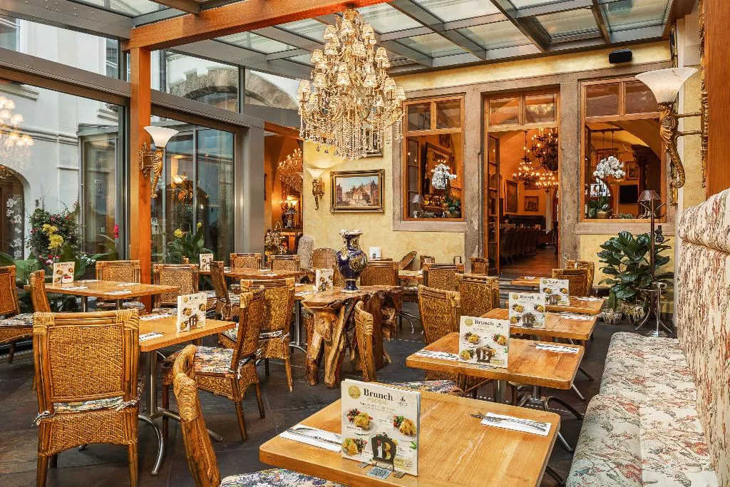 Restaurant, Iron Gate Hotel & Suites Prague by BHG, Prague