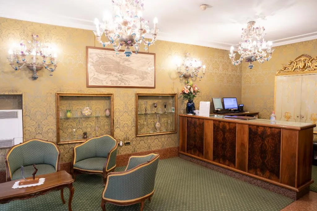 Lobby, Ateneo, Venice