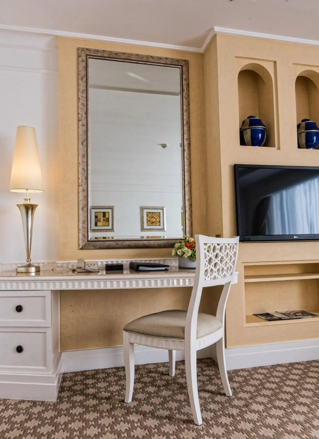 Room, Habtoor Grand Resort, Autograph Collection, Dubai