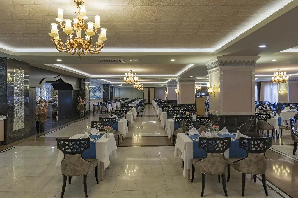 Restaurant, Royal Alhambra Palace, Antalya