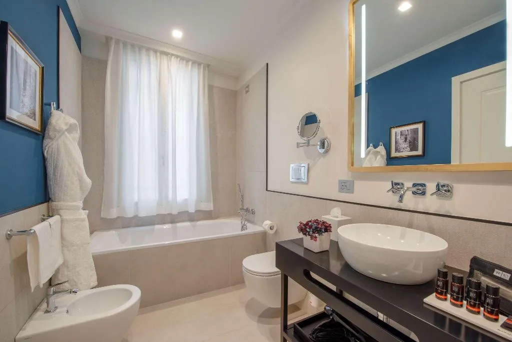 Room, H10 Palazzo Canova, Venice