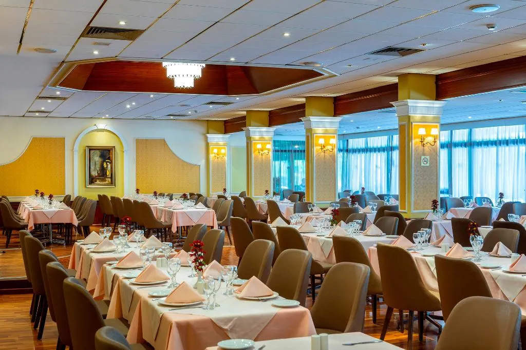 Restaurant, Kapetanios Odysseia, Cyprus