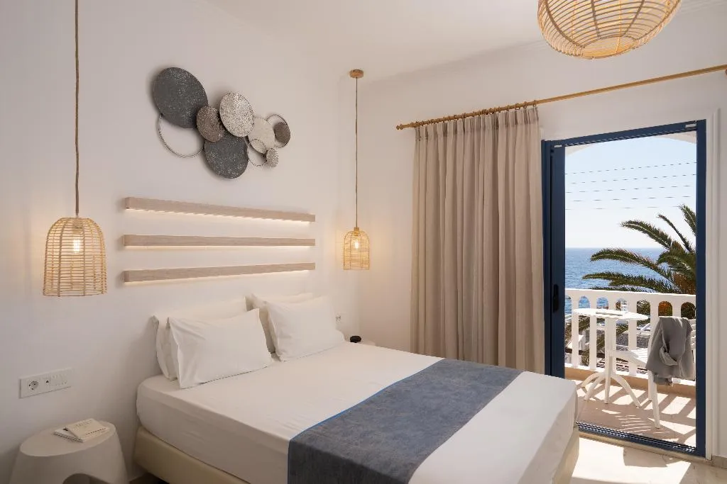 DOUBLE SEA VIEW Room, Sunshine, Santorini