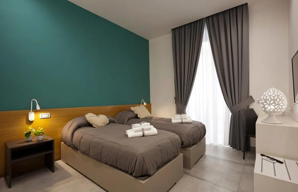 TRIPLE SUPERIOR Room, Domus Schilizzi Guesthouse, Naples