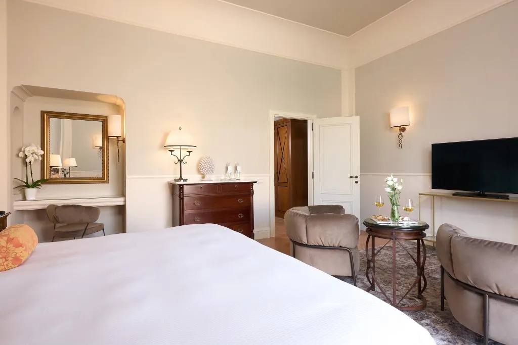 JUNIOR SUITE SUPERIOR POOL VIEW Room, Almar Giardino di Costanza Resort & Spa, Palermo
