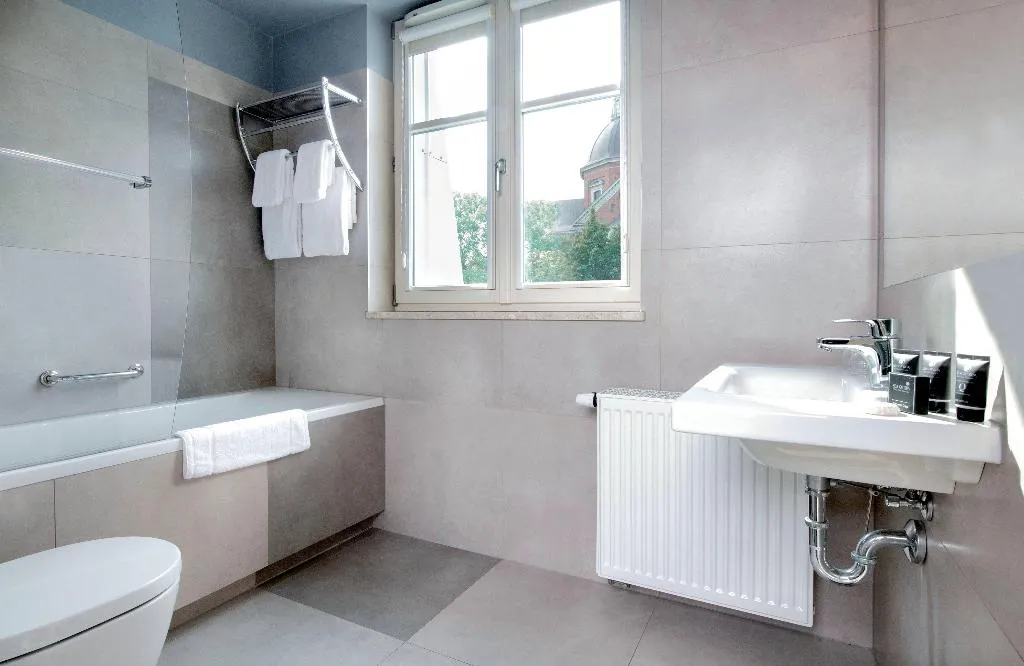 DOUBLE DELUXE Room, Leonardo Boutique Hotel Krakow Old Town, Krakow