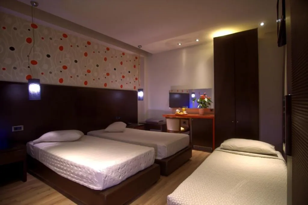 TRIPLE STANDARD Room, Athens City, Athens