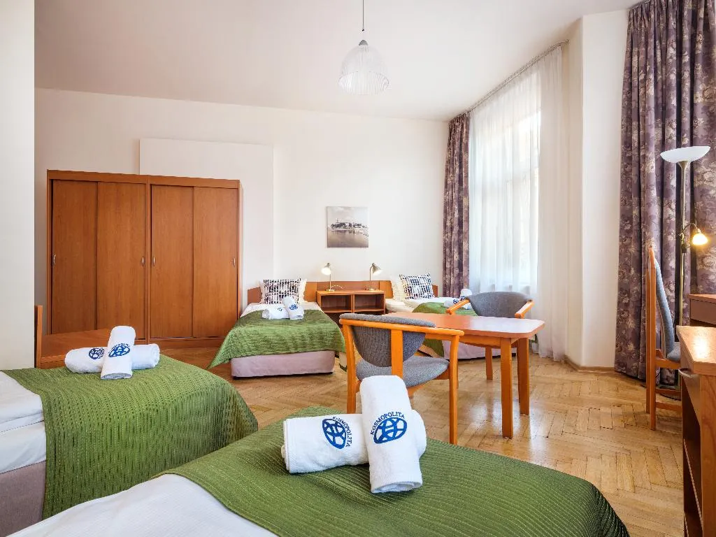 QUADRUPLE STANDARD Room, Kosmopolita Rooms & Apartments, Krakow