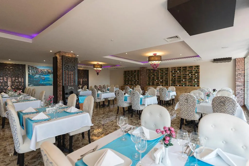 Restaurant, Quattro Beach Spa & Resort Hotel, Antalya