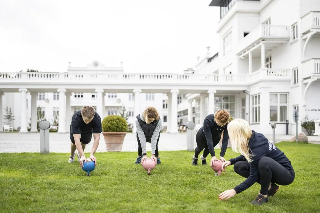Sports and Entertainment, Kurhotel Skodsborg, Copenhagen