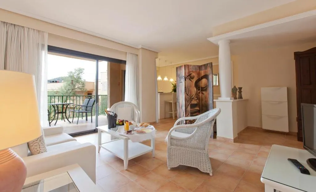 SUITE STANDARD Room, Lago Garden Apart-suites & Spa Hotel, Majorca