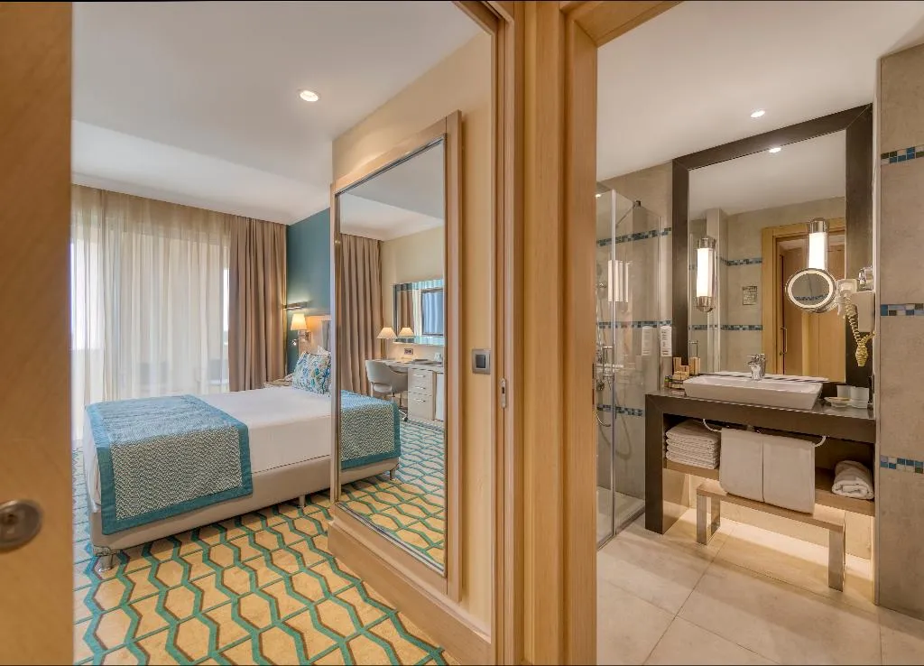 JUNIOR SUITE DELUXE Room, Megasaray Club Belek, Antalya