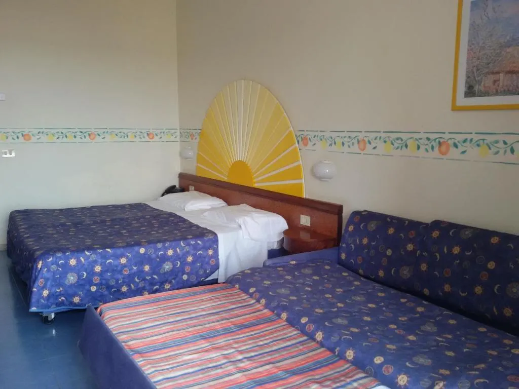 QUADRUPLE CLASSIC Room, Sporting Baia Hotel, Catania