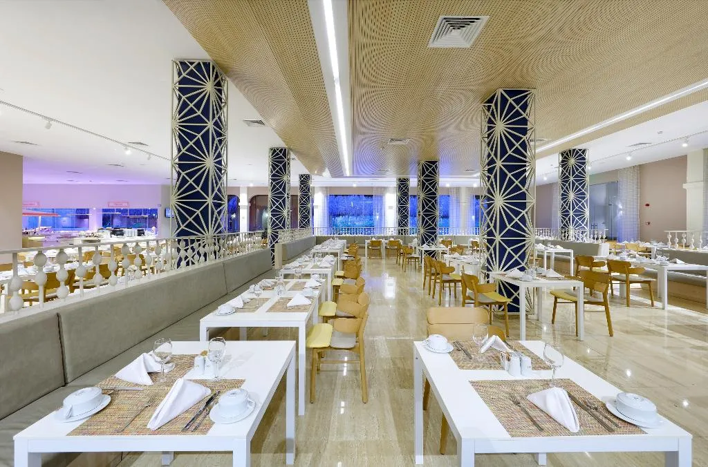 Restaurant, Grand Palladium Select White Sand Resort & Spa AI, Cancun Area