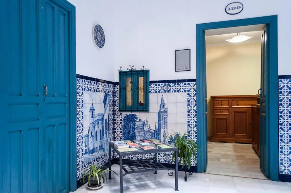 Lobby, Pension La Montorena, Seville